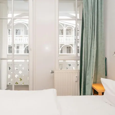 517, Seepark Apartment