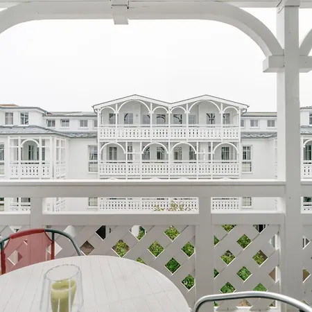 517, Seepark Apartment *